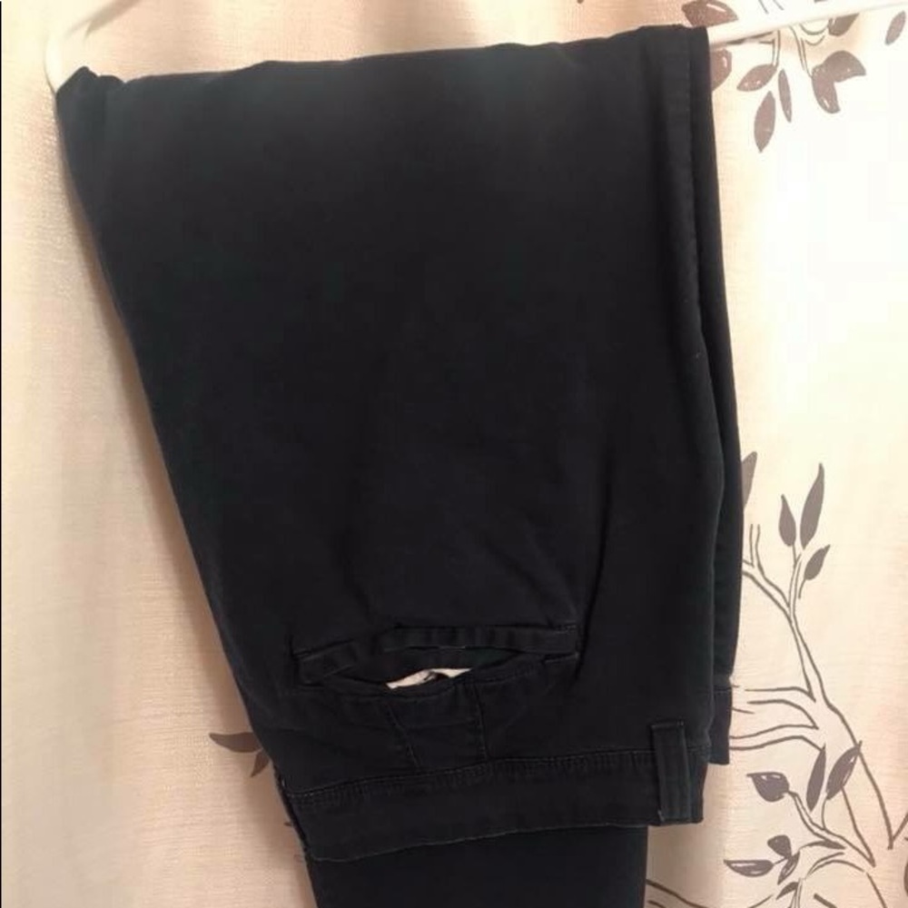 Old Navy cropped pants